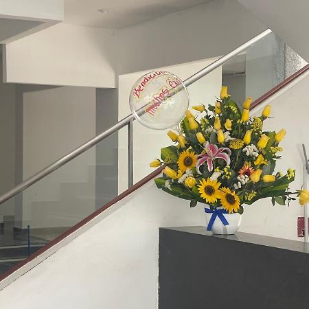 Departamento De Estreno Centro De Mirafores Lima Exteriér fotografie