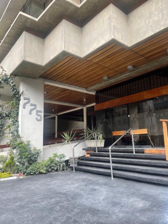 Departamento De Estreno Centro De Mirafores Lima Exteriér fotografie